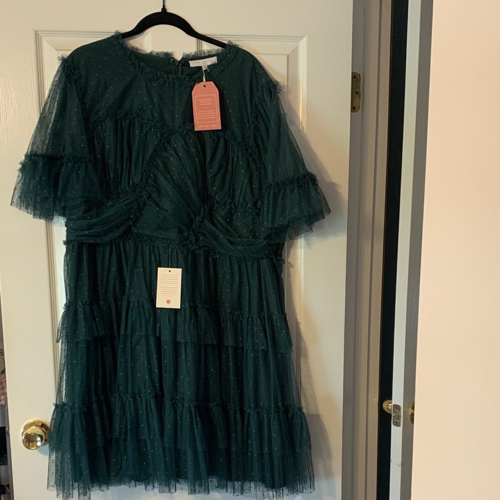 Ivy City Co Whimsical Dark Emerald Tiered Sparkle Tulle Formal Dress
